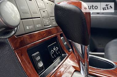 Позашляховик / Кросовер Toyota Highlander 2014 в 