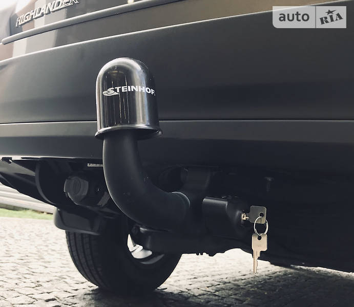 Позашляховик / Кросовер Toyota Highlander 2017 в Дніпрі фото 19 Позашляховик / Кросовер Toyota Highlander 2017 в Дніпрі