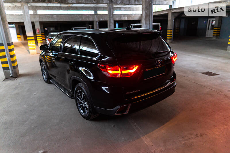 Позашляховик / Кросовер Toyota Highlander 2018 в Івано-Франківську фото 3 Позашляховик / Кросовер Toyota Highlander 2018 в Івано-Франківську