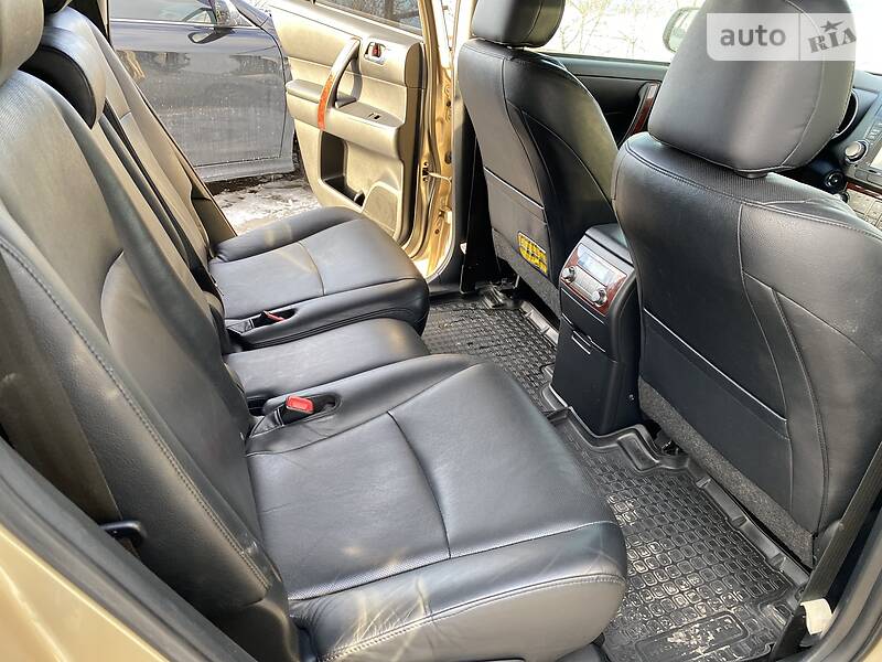 Позашляховик / Кросовер Toyota Highlander 2013 в Києві
