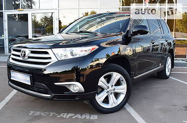 Универсал Toyota Highlander 2011 в Житомире