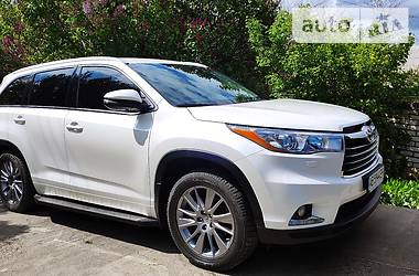 Внедорожник / Кроссовер Toyota Highlander 2014 в Умани