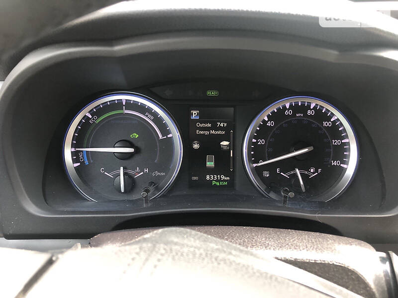 Позашляховик / Кросовер Toyota Highlander 2017 в Львові