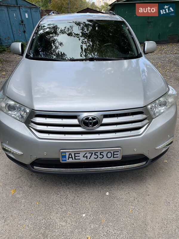 Toyota Highlander 2011 Toyota Highlander 2011