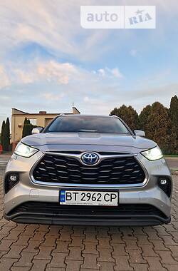 Позашляховик / Кросовер Toyota Highlander 2020 в Одесі