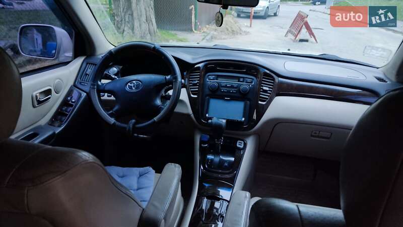 Внедорожник / Кроссовер Toyota Highlander 2003 в Тернополе фото 4 Внедорожник / Кроссовер Toyota Highlander 2003 в Тернополе