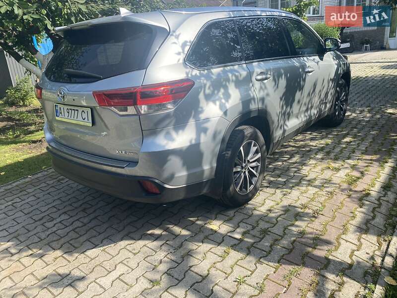 Позашляховик / Кросовер Toyota Highlander 2019 в Білій Церкві