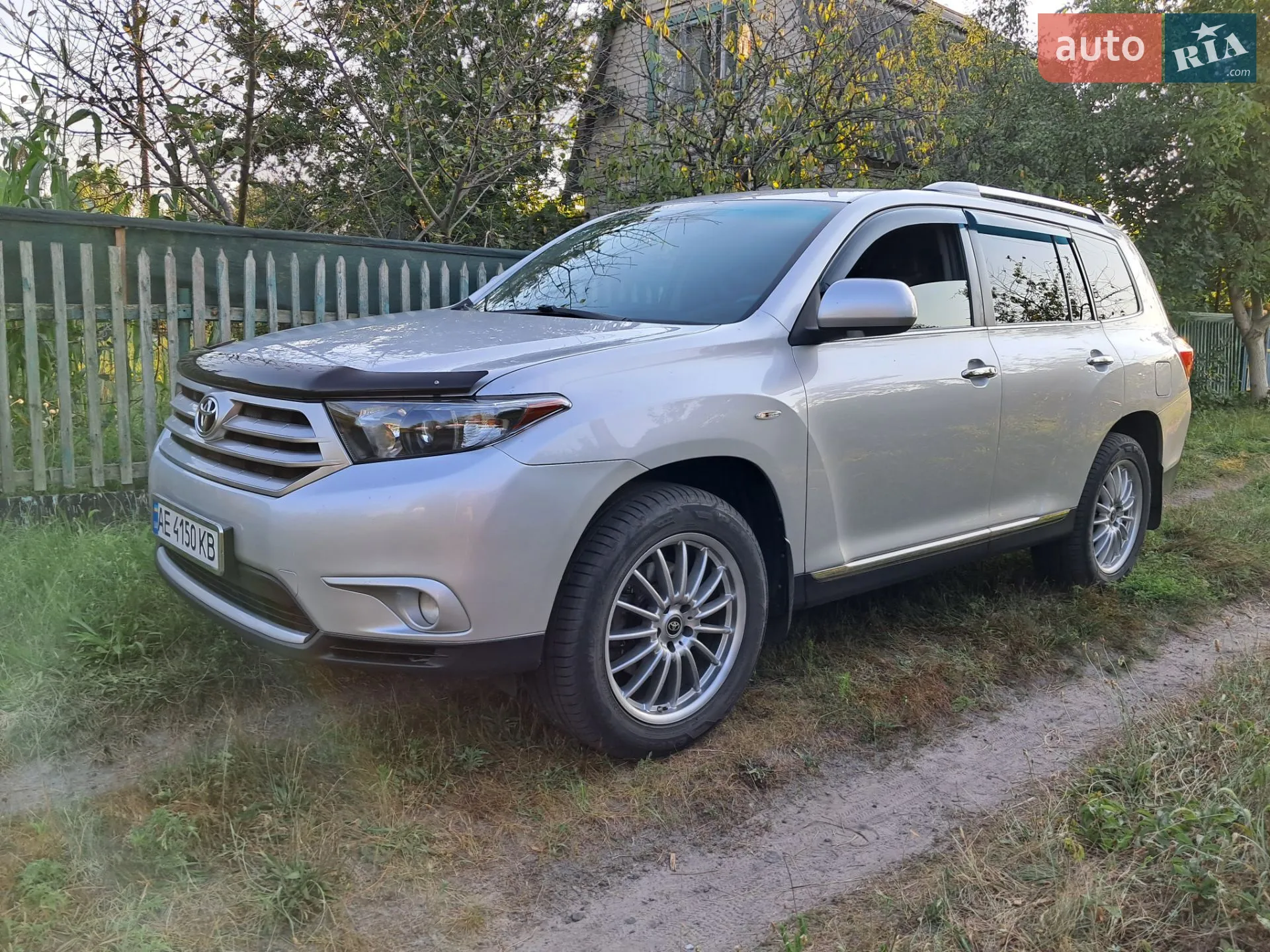 2011 Toyota Highlander - мініатюра 2