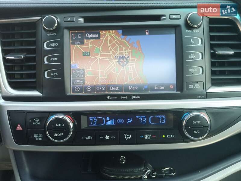 Позашляховик / Кросовер Toyota Highlander 2017 в Одесі