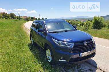 Позашляховик / Кросовер Toyota Highlander 2016 в Києві