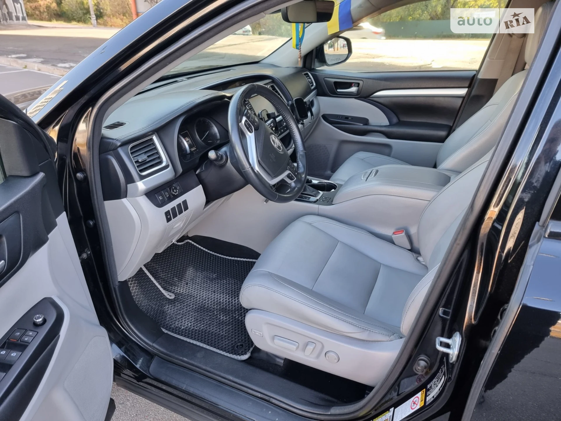 2017 Toyota Highlander - мініатюра 13