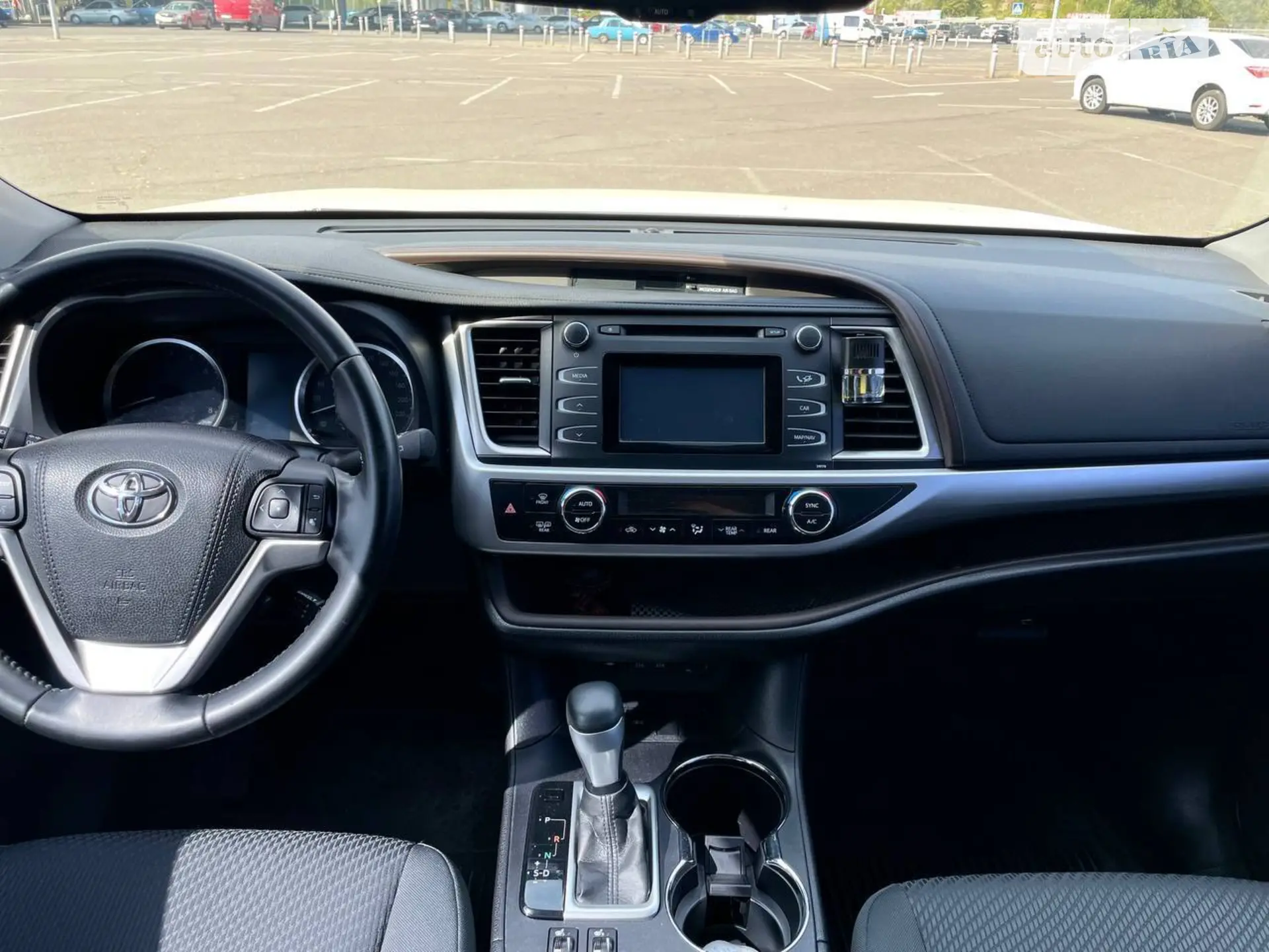 2017 Toyota Highlander - мініатюра 2