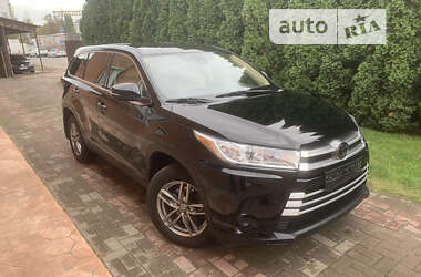 AUTO.RIA – Продам Тойота Хайлендер 2018 бензин 3.5 позашляховик ...