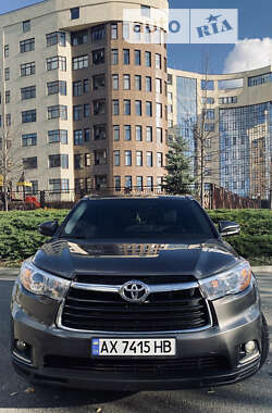 Позашляховик / Кросовер Toyota Highlander 2016 в Харкові