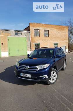 Позашляховик / Кросовер Toyota Highlander 2011 в Хмільнику