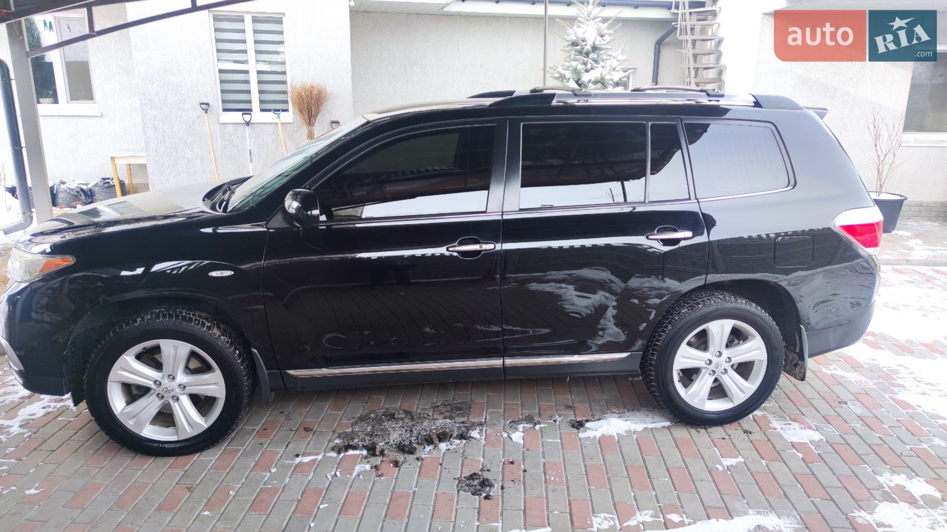 2011 Toyota Highlander - мініатюра 2