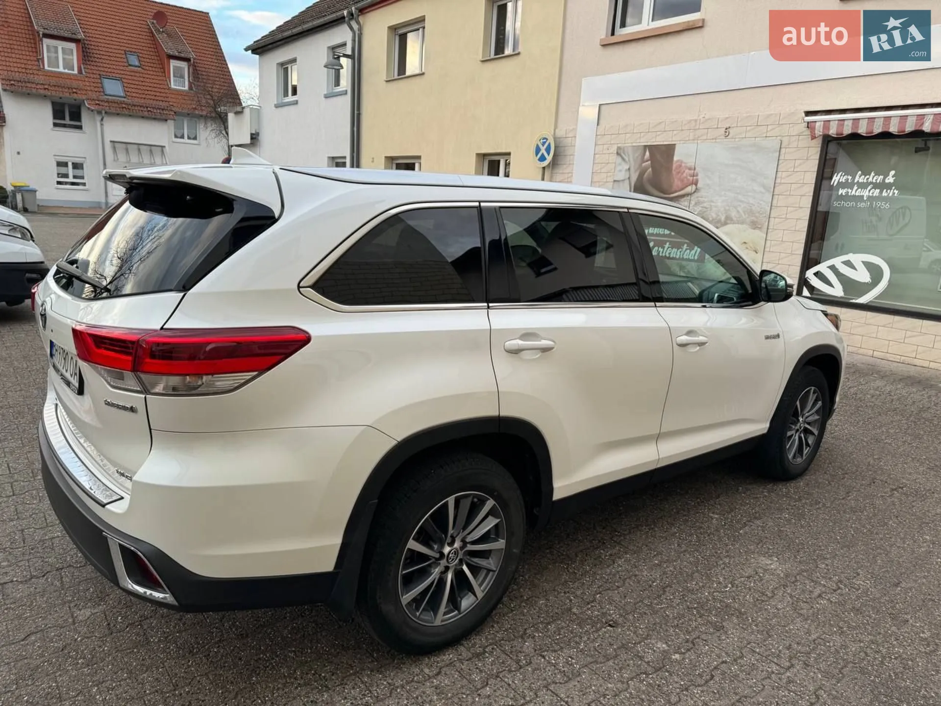 2019 Toyota Highlander - мініатюра 3