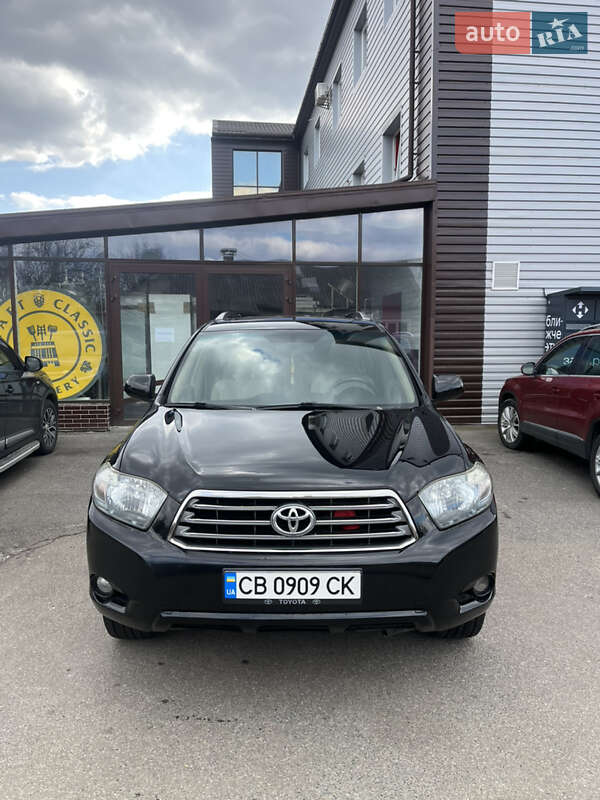 Внедорожник / Кроссовер Toyota Highlander 2008 в Чернигове