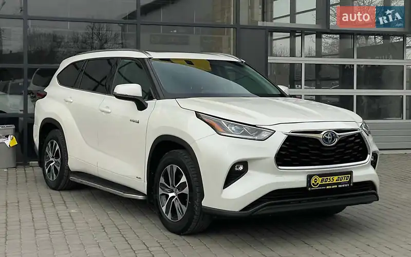 Позашляховик / Кросовер Toyota Highlander 2020 в 