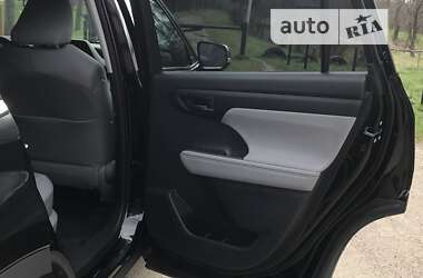Внедорожник / Кроссовер Toyota Highlander 2020 в 