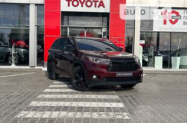 Внедорожник / Кроссовер Toyota Highlander 2016 в Тернополе