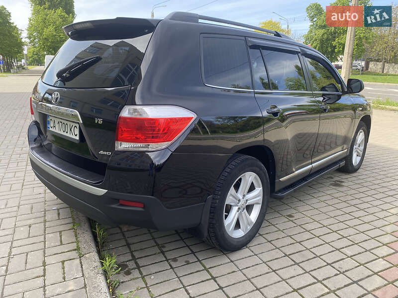 Позашляховик / Кросовер Toyota Highlander 2011 в Черкасах