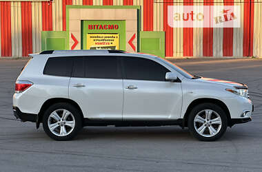 Внедорожник / Кроссовер Toyota Highlander 2011 в Киеве