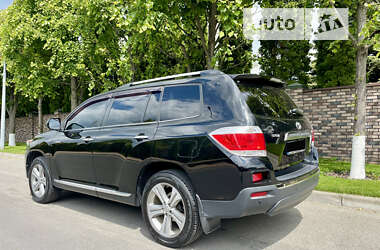 Внедорожник / Кроссовер Toyota Highlander 2011 в Киеве