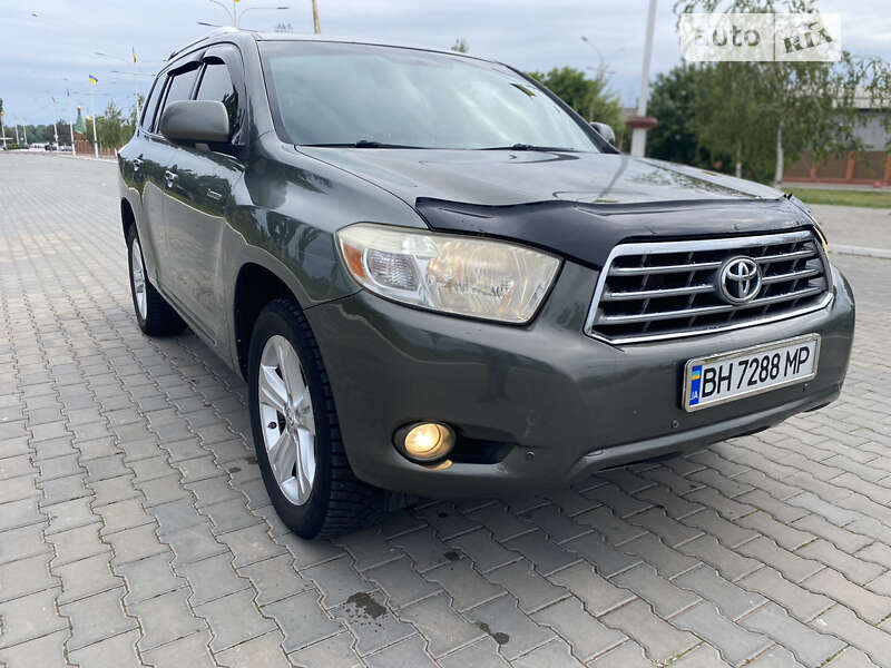 Внедорожник / Кроссовер Toyota Highlander 2008 в Измаиле