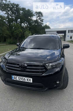 Внедорожник / Кроссовер Toyota Highlander 2012 в Днепре