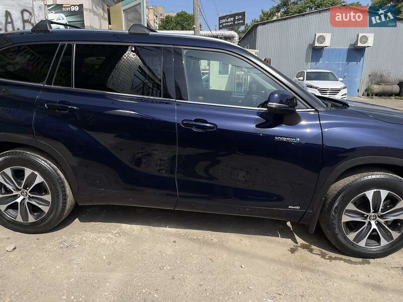 Внедорожник / Кроссовер Toyota Highlander 2020 в Одессе