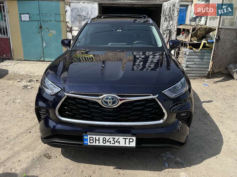 Внедорожник / Кроссовер Toyota Highlander 2020 в Одессе