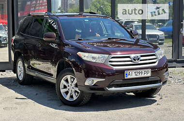 Внедорожник / Кроссовер Toyota Highlander 2013 в Киеве