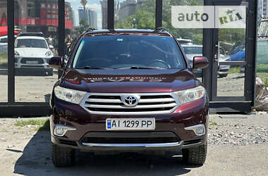 Внедорожник / Кроссовер Toyota Highlander 2013 в Киеве