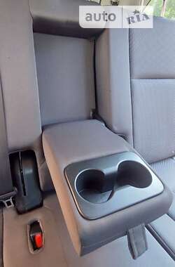 Позашляховик / Кросовер Toyota Highlander 2014 в 