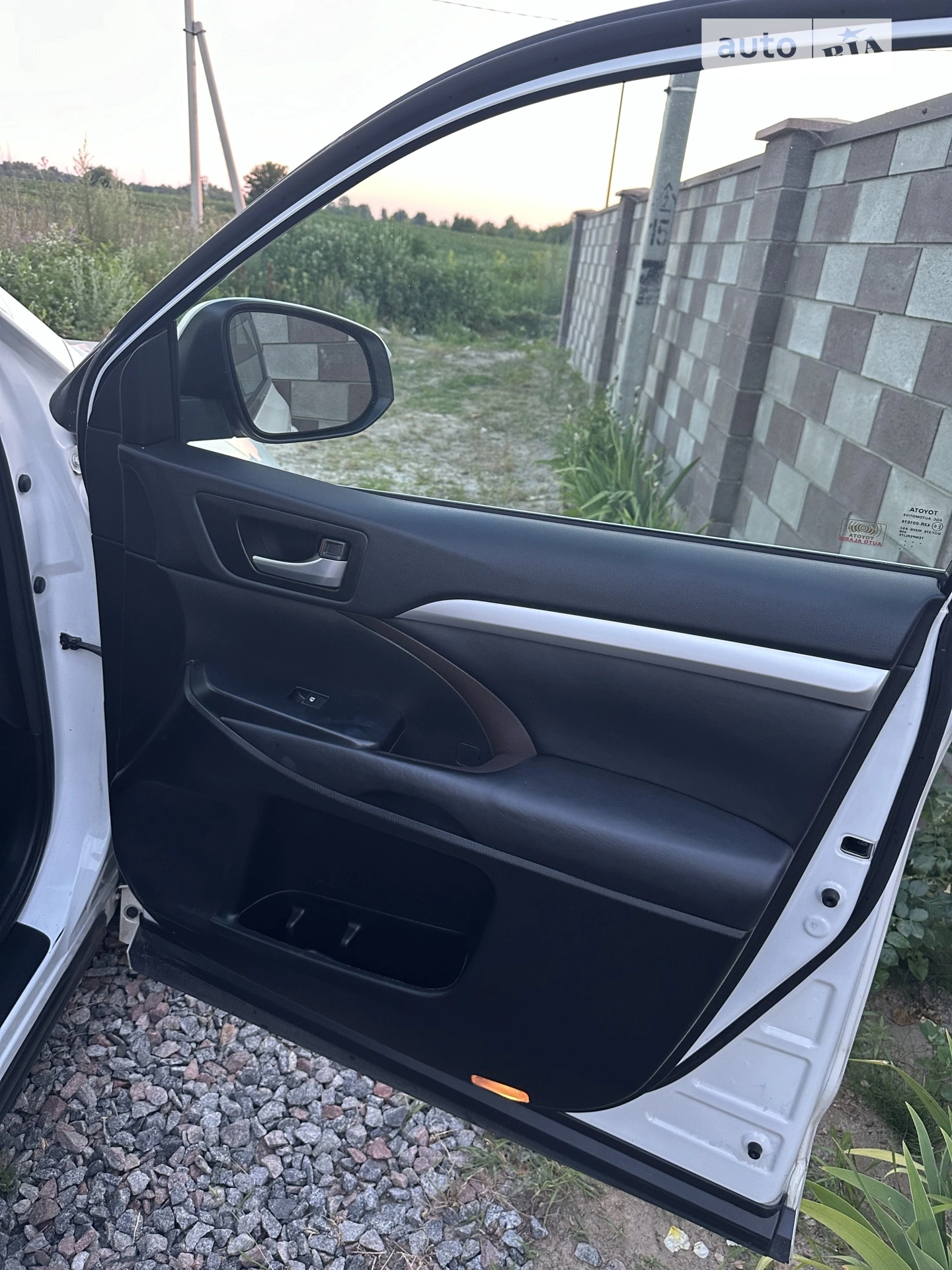 2017 Toyota Highlander - мініатюра 7