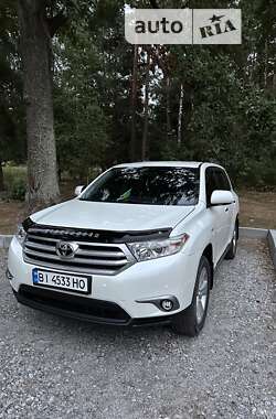 Позашляховик / Кросовер Toyota Highlander 2011 в Гадячі