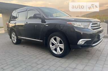 Позашляховик / Кросовер Toyota Highlander 2013 в Івано-Франківську