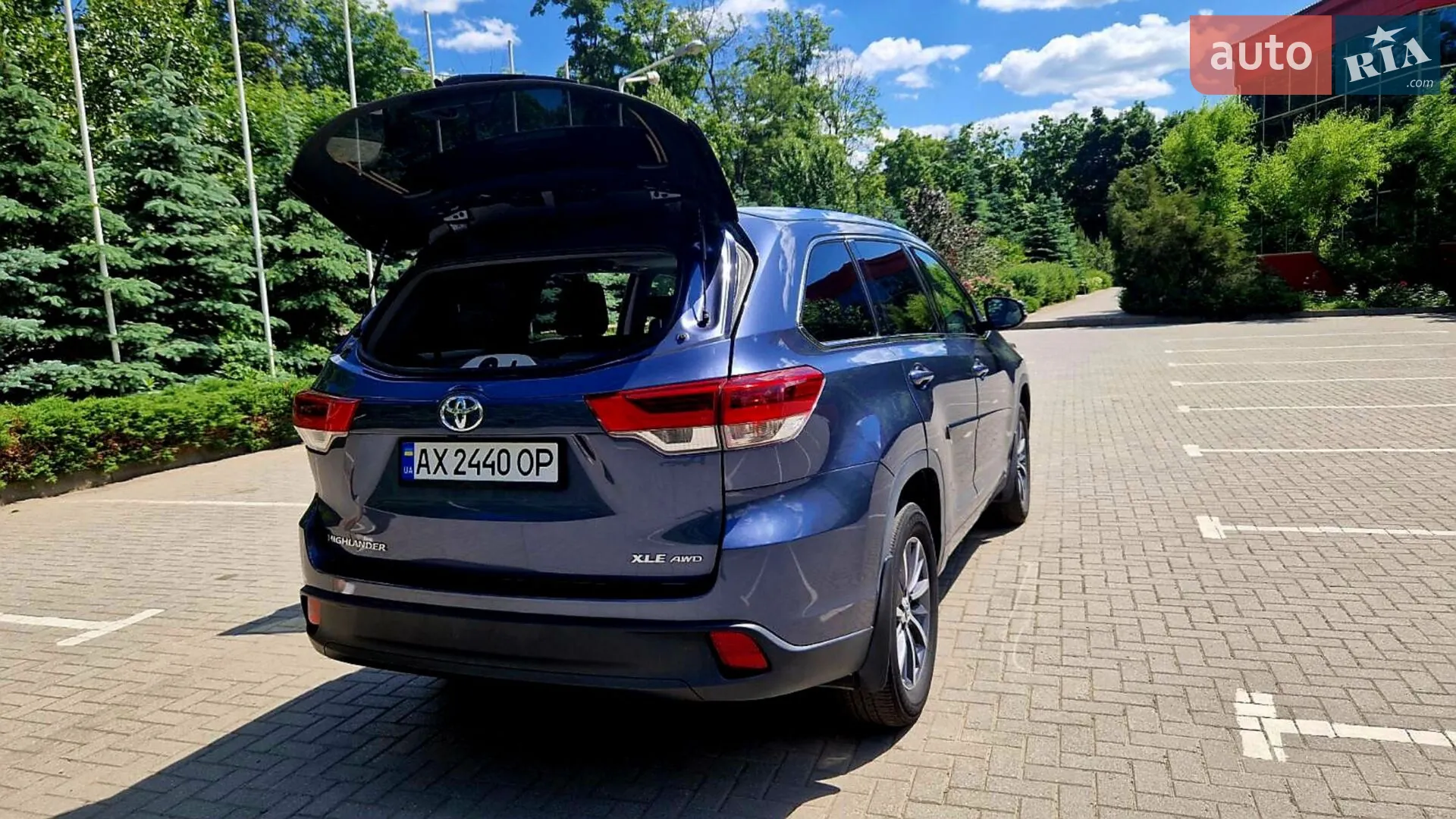 2017 Toyota Highlander - мініатюра 5