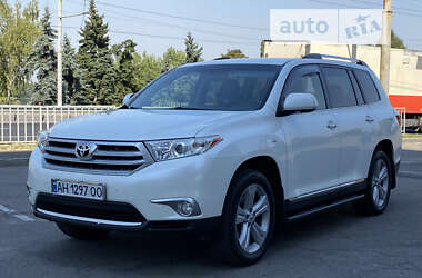 Позашляховик / Кросовер Toyota Highlander 2013 в Дніпрі