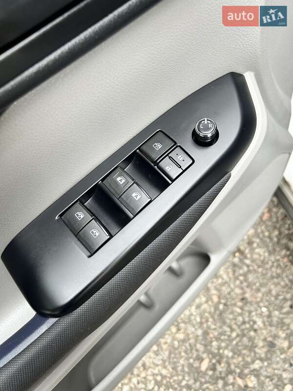 Позашляховик / Кросовер Toyota Highlander 2017 в Сумах