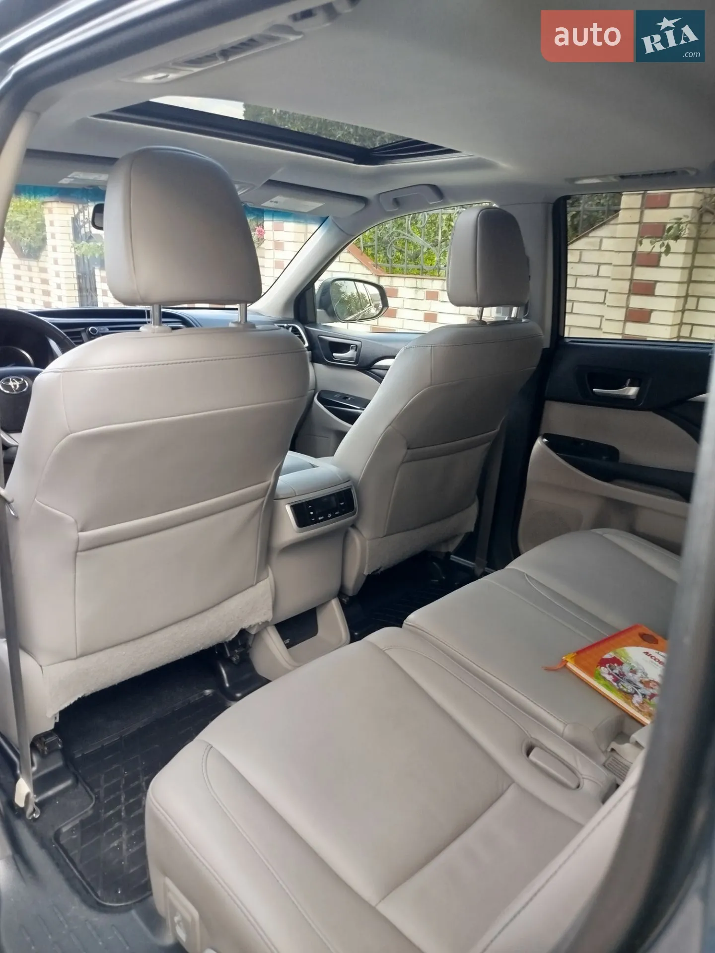 2016 Toyota Highlander - мініатюра 14