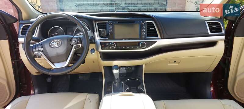 Внедорожник / Кроссовер Toyota Highlander 2019 в Одессе фото 7 Внедорожник / Кроссовер Toyota Highlander 2019 в Одессе