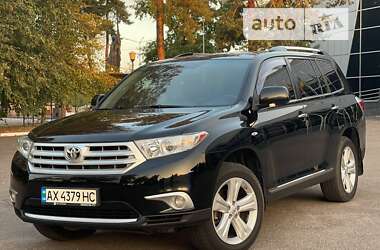 Внедорожник / Кроссовер Toyota Highlander 2011 в Харькове