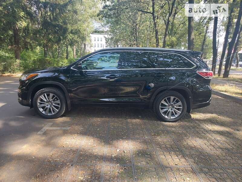 Позашляховик / Кросовер Toyota Highlander 2014 в Вінниці