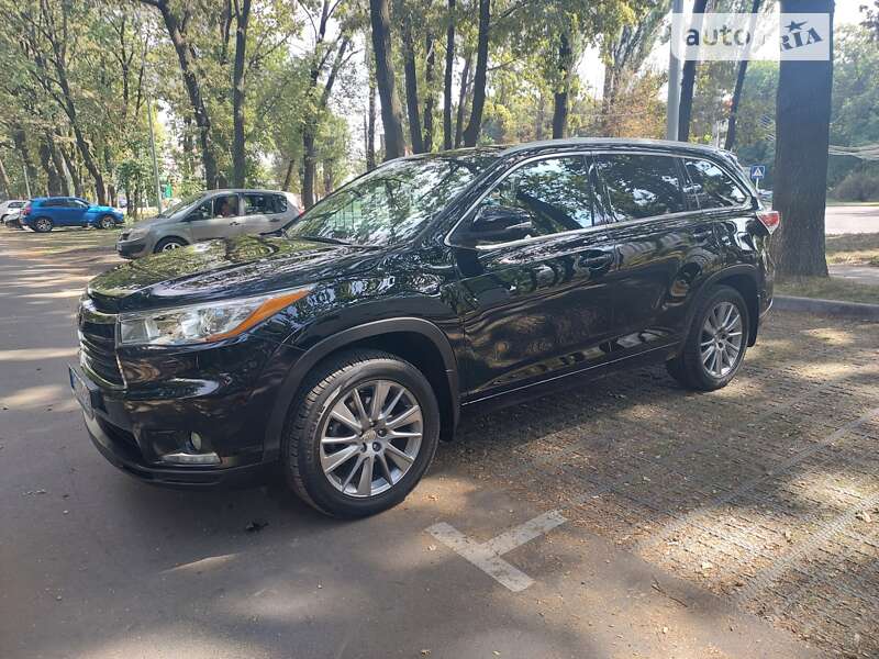Позашляховик / Кросовер Toyota Highlander 2014 в Вінниці