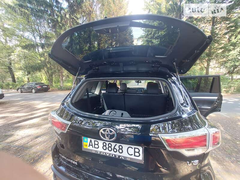 Позашляховик / Кросовер Toyota Highlander 2014 в Вінниці