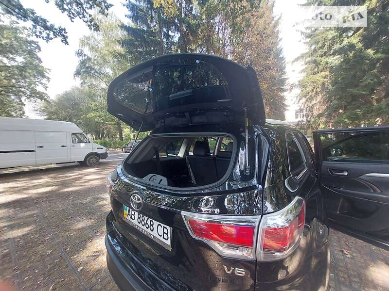 Позашляховик / Кросовер Toyota Highlander 2014 в Вінниці
