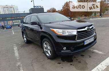 Внедорожник / Кроссовер Toyota Highlander 2015 в Харькове