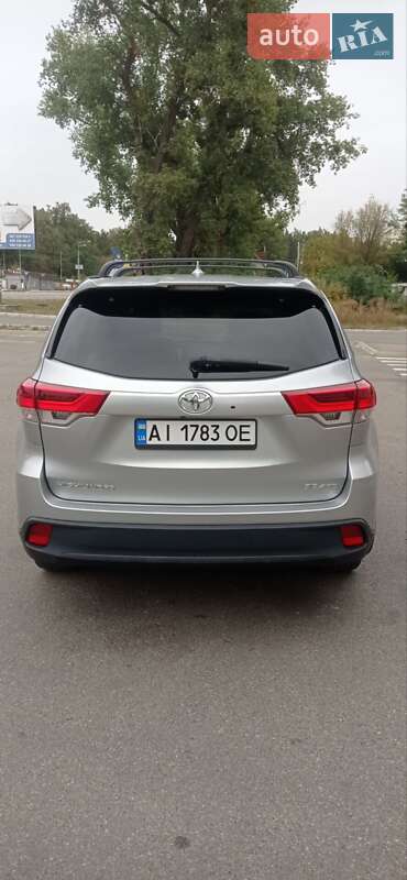 Внедорожник / Кроссовер Toyota Highlander 2017 в Броварах фото 2 Внедорожник / Кроссовер Toyota Highlander 2017 в Броварах